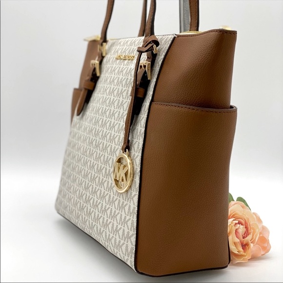 MICHAEL KORS CHARLOTTE LARGE TOP ZIP TOTE VANILLA - Picture 8 of 15